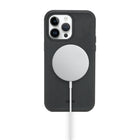 TUFF8 - Étui de protection contre les impacts pour iPhone 15 Plus - Noir-Bumper Grip : la texture offre aux utilisateurs un contrôle tactile amélioré, leur offrant une prise sécurisée tout en passant des appels, en envoyant des SMS ou en utilisant le téléphone pour diverses tâches