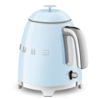 SMEG - Bouilloire électrique mini de 3 tasses au style rétro 50S - Bleu pastel-Arrêt automatique de la bouilloire lorsque la température atteint 100°C / 212°F