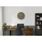 Monarch Specialties - 9110 Horloge Murale Rond de 12" - Visage Bronze Foncé/Cadre Doré-Profitez d'une horloge précise grâce à son mouvement à quartz sans tic-tac, qui fait de cette horloge analogique un complément idéal pour les intérieurs sereins
