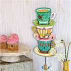 Enesco Allen Designs - Enesco Allen Designs - Horloge murale à pendule sculptée « Spot of Tea »-Fabriqué à la main avec un matériau résineux de haute qualité, peint à la main par des artisans chevronnés et emballé dans une boîte-cadeau en papier kraft