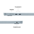 Apple - MacBook Air 15 po - M5 - 10 coeurs - 1 To SSD - Mémoire unifiée 16 Go - Bleu ciel-Connectez Absolument Tout - MacBook Air comprend deux ports Thunderbolt 4, un port de recharge MagSafe, une prise pour écouteurs ainsi que la puce réseau sans fil N1 d’Apple pour le Wi-Fi 7 et le Bluetooth 6. Et il prend en charge Jusqu’à deux moniteurs externes