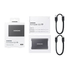 Samsung - T7 2To USB 3.2 Gen. 2 Disque SSD Portatif - Gris-C'est entouré dâ'un boîtier métallique qui protège les données contre les chutes allant jusqu'à 6 mètres