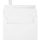 JAM Paper - Enveloppes d'Invitation A4 avec Bande Autocollante, Blanc, 4 1/4 x 6 1/4, Paquet de 50-Parfaite pour toutes les occasions : si vous recherchez une enveloppe pour des invitations de baby shower ou de mariage, des cartes de vœux, des annonces de grossesse, des rsvp, des cartes de remerciement, des faire-part de mariage et bien plus encore, notre enveloppe en papier lux a4 est une excellente option. ces enveloppes à rabat carré sont également parfaites pour le publipostage, les lettres, les cartes 