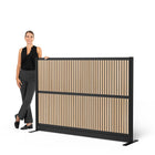 Luxor - Mur modulaire 70 x 48 - Lattes de bois dans un cadre noir-Améliore la diffusion de la lumière tout en réduisant les distractions