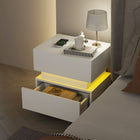 HOMCOM - Table de nuit avec station de charge et lumière LED - blanc-La surface revêtue de mélamine est lisse et facile à nettoyer 