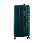 American Tourister - Surftime Spinner - Grand - sarcelle métallique-La doublure de ce produit a été fabriquée à partir de tissu en polyester recyclé, fabriqué à partir de bouteilles en plastique utilisées par les consommateurs.