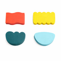 General Supply Goods + Co - Gommes à effacer - motifs variés - Paquet de 4-Comprend quatre gommes à effacer