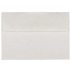 JAM Paper Enveloppes d'invitation parchemin A7 - 5,25 x 7,25 po - Blanc recyclé - 50/paquet (12672I)-Couleur : blanc, Les enveloppes présentent une finition parchemin marbré pour une touche élégante