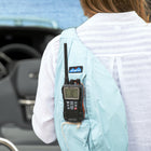 Cobra - Radio VHF marine portable Bluebound 350 - Noir/Orange-Entendez davantage avec un haut-parleur plus fort et plus clair avec un son amélioré, ainsi qu'un récepteur météo dédié pour éviter toute interruption des communications
