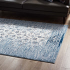 Modway - Chiara Treillis floraux vieillis contemporains Tapis de comédie 8 pi l x 10 pi L - Bleu marocain et ivoire-Dessous en caoutchouc de prise