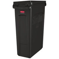 Conteneur à déchets ventilé Rubbermaid Commercial Slim Jim, 87,1 L, noir-Les 4 cordons de serrage du sac fixent les sacs autour du bord du conteneur et permettent un changement de sac rapide et sans nœud.