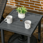 Outsunny - Table d'appoint de jardin Table basse avec trou de parasol - gris-Table avec trou pour parasol au milieu pour éloigner le soleil des yeux.