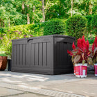 Suncast - Coffre de terrasse 50 gal - Poivre noir-Dispositif moulé pour cadenas offrant une sécurité accrue.