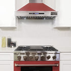 KUCHT KRH3615-R 36 po Hotte murale professionnelle - 900 CFM - Acier inoxydable/Rouge-Équipée de deux lampes DEL de 1,5 W, cette hotte Pro‑Style au design sans couture offre une meilleure visibilité pendant la cuisson et rehausse l’apparence de votre cuisinière Kucht Pro
