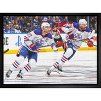 McDavid C & Draisaitl L Oilers Action-H - Toile encadree - 31" x 22"-Impression sur toile de qualité supérieure avec bordures enveloppées