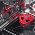Kucht - Lave-vaisselle 24 po à commandes supérieures - Acier inoxydable-Grande capacité pouvant accueillir jusqu’à 14 couverts grâce à la hauteur ajustable du panier supérieur, aux supports pour verres à pied, aux tiges rabattables du panier inférieur et au troisième panier pour les ustensiles