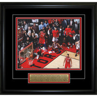 Kawhi Leonard Toronto Raptors 8x10 Game 7 "The Shot" Crouched Photo - Impression encadree - 17" x 15"-Qualité supérieure - raptors