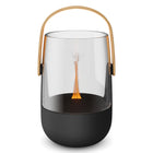 Stadler Form - Sophie Little Diffuseur d'arômes et lanterne-Peut également être utilisé comme lanterne pour l’extérieur. Utiliser avec une huile d’arôme appropriée pour un insectifuge naturel. La technologie ultrasonique distribue les huiles essentielles de manière optimale.Jjusqu’à 7h de fonctionnement pour Sophie peu en mode batterie. 1 niveau de sortie. Gradateur (dims ou éteint led). Fonctionnement silencieux. Ecoénergétique. Arrêt automatique lorsque le récipient d’eau est vide. Comprend un câble USB-C