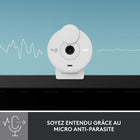 Logitech Brio 300 Webcam Full HD avec confidentialité, micro à réduction de bruit -  Blanc-Tournez pour une confidentialité instantanée: Faites tourner l'obturateur de confidentialité de la webcam pour bloquer l'objectif de la caméra lorsque vous n'avez pas besoin d'être à l'écran