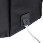 CHAMPS - Sac à dos de la collection Onyx - Noir-Port de charge USB-C et câble pour la charge en déplacement