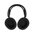 SteelSeries - Arctis Nova 5 - Casque de jeu sans fil pour PC/PlayStation/Switch - Noir-Sans-fil à bascule rapide: Passez instantanément de la connexion 2,4 GHz pour le jeu au Bluetooth 5.3 d’une simple pression pour prendre un appel ou écouter des médias. Des alertes sonores vous informent des appels entrants pendant vos sessions de jeu