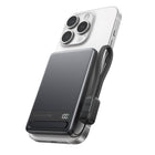 INIU - Banque d'alimentation MagPro Slim 5000mah - Noir-Les 5000 mAh les plus minces du marché, aussi minces qu’un iPhone : Profitez d’une portabilité ultime avec la batterie externe la plus mince de 5 000 mAh sur le marché. Ça tient facilement dans ta main, ta poche, ton sac, ce qui te permet de rester allumé dans les situations quotidiennes nécessitant une batterie supplémentaire en secours. Restez en forme, sans effort.
