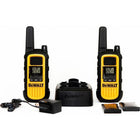 DEWALT - DXFRS300 Talkie-walkie GMRS robuste avec oreillettes de surveillance - lot de 4-Norme IP67 étanche à la poussière et à l'eau