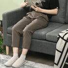 HOMCOM - Canapé loveseat 56 po pour chambre avec poches latérales - gris-Les patins de protection en feutre préservent l'état de votre sol 