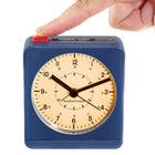 Marathon – Réveille-matin de table analogique avec veilleuse automatique, bleu-Rétroéclairage à DEL de couleur ambrée