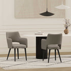 Manhattan Comfort - Lot de 2 fauteuils de salle à manger modernes Tremont 58 cm, revêtement similicuir taupe-Structure et pieds en acier noir entièrement soudés pour l’élégance et la durabilité