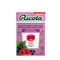 Ricola Boîte -  Melange de Baies SSA-Ricola Berry Medley est une délicieuse combinaison de framboises, de myrtilles et de cassis pour une saveur audacieuse et juteuse avec un goût sucré doux
