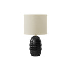 Monarch Specialties - Luminaire - 17 po H Lampe De Table - Céramique Noire - Abat-Jour Beige - Contemporain - Moderne-Cette lampe de table de 17 pouces de haut est dotée d'une base chic en céramique noire émaillée en forme de ruche allongée et d'un abat-jour beige, ajoutant une touche contemporaine à votre salon, votre chambre ou votre bureau à domicile