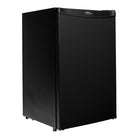 Danby - Réfrigérateur compact design 4,4 pi³ - Noir-2 tablettes en verre réglables pleine largeur et 1 tablette demi-largeur