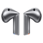 Samsung - Oreillettes Galaxy Buds3 – Argent-Conçu pour une écoute facile. Notre nouveau design angulaire a été méticuleusement conçu sur la base de données 3D sur les oreilles recueillies à partir d’un outil de conception informatique pour vérifier la portabilité.