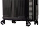 Air Canada - Palma Valise de Cabine Rigide Pivotante de 20 po - Noir-L'intérieur entièrement doublé inclut un séparateur zippé, des sangles de compression, une poche en filet zippée, et 2 poches à chaussures