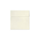 Enveloppes à rabat carré LUX 70 lb 5 pox5 po avec Peel et Press - naturel - paquet de 1 000-1000/boîte