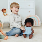 Miniland - Vêtements pour poupées de 15 pouces - Ensemble tricoté, robe et bandeau-Adaptez parfaitement vos poupées de 15 pouces avec ces vêtements de poupée faits main