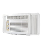BLACK+DECKER - Climatiseur de fenêtre 5 000 BTU-Installation facile : le kit de fenêtre avec panneaux latéraux de style accordéon offre une installation facile pour garantir que l'unité de climatisation s'adapte aux fenêtres à guillotine double standard de 23" à 36" de large et aussi bas que 13" de hauteur.