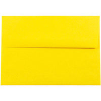 JAM Paper - Enveloppes d'invitation colorées A7 - 5 1/4 x 7 1/4 - jaune recyclé - Paquet de 100-Caractéristiques de l'enveloppe : Fermeture en gomme à rabat droit, finition en papier lisse de haute qualité, 30 % recyclé
