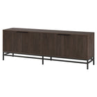 Hudson&Canal - Meuble TV Montello pour téléviseurs jusqu'à 78" - Alder Brown-Le dessus a une capacité de poids de 75 lb, la zone de stockage intérieure peut contenir 35 lb sur chaque étagère