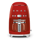 SMEG - Cafetière 10 - rouge-Fonction arôme : il est possible de goûter un café filtre plus ou moins intense selon vos préférences.