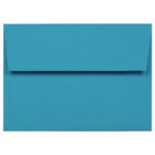JAM Paper - Enveloppes d'invitation colorées A7 - 5 1/4 x 7 1/4 - bleu recyclé - Paquet de 100-Caractéristiques de l'enveloppe : Fermeture à rabat droit en gomme, finition papier lisse de haute qualité, 30 % recyclé