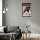 Nathan MacKinnon Colorado Avalanche Skating with Puck sur toile - Toile encadree - 22" x 31"-Prêt à accrocher - livré entièrement assemblé