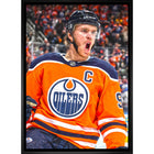 Connor McDavid Edmonton Oilers Goal Celebration Close-Up sur toile - Toile encadree - 22" x 31"-Impression sur toile de qualité supérieure avec bordures enveloppées