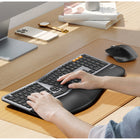 ProtoArc - Combinaison clavier-souris ergonomique Plus-Repose-poignets rembourré : Un repose-poignet courbé avec une couche de mousse à mémoire de forme douce offre un confort de frappe avec plus de soutien des poignets, moins de flexion des poignets comparativement à d’autres claviers standards sans repose-poignets