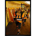 Evgeni Malkin and Sidney Crosby Pittsburgh Penguins Walking in Dressing Room Hallway sur toil - Toile encadree - 22" x 31"-Impression sur toile de qualité supérieure avec bordures enveloppées