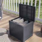 Suncast - Petit coffre de terrasse 22 gal avec siège de rangement - Cyberspace-Le matériau en résine durable est conçu pour la solidité et la longévité.
