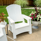 Suncast - Chaise Adirondack avec rangement - Blanc-Confortable et ergonomique.