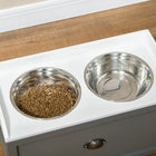 PawHut - Grandes gamelles surélevées pour chien avec rangement, support de gamelle surélevé - gris-Structure en MDF avec poignée vintage en forme de coquillage qui s’intègre parfaitement à votre décoration intérieure 