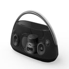 Harman Kardon Go + Play 3 - Noir-Grâce à sa batterie rechargeable intégrée offrant jusqu’à 8 heures d’autonomie, vous pouvez profiter de l’enceinte Harman Kardon Go + Play 3 n’importe où dans votre maison et la transporter facilement d’une pièce à l’autre.